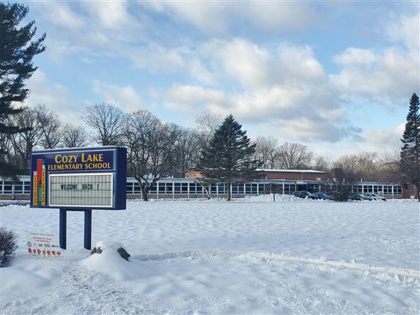 Cozylake Exterior
